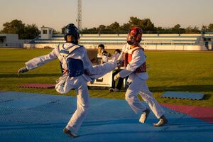 El alcalareño Hugo Gutiérrez Morales, medalla de plata en el Campeonato de Andalucía de Taekwondo de verano