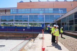 Buen ritmo de las obras de la piscina de verano del Centro Municipal Deportivo Zacatín