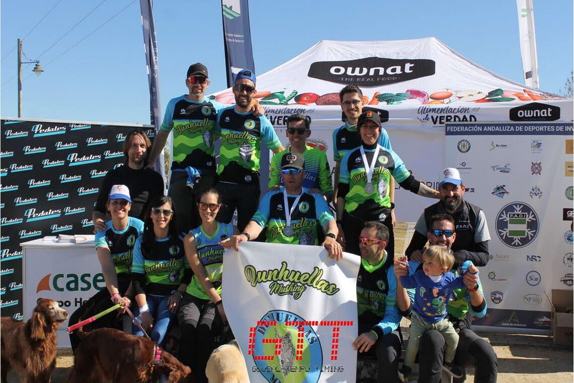 Eva Sanz, José Carlos Barrios y José Benítez, del Dunhuellas Mushing participarán en el Campeonato del Mundo