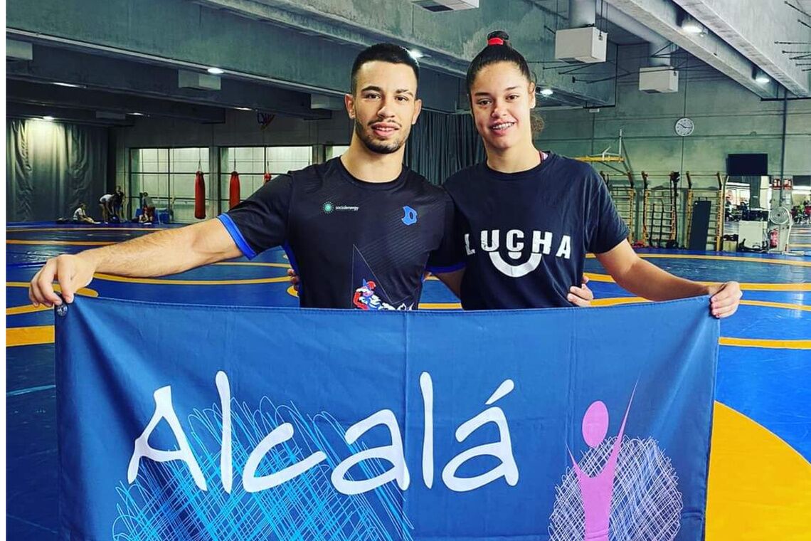 Buena participación de Yasmin Alonso y Manuel Muñoz en el Torneo Internacional Gran Premio de España de Lucha