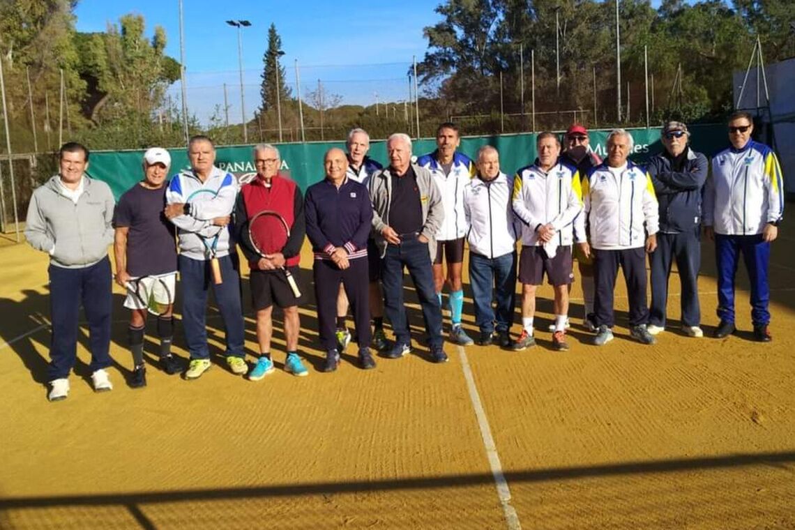 Los veteranos del Club Tenis Oromana +65 dan la campanada en este 2023