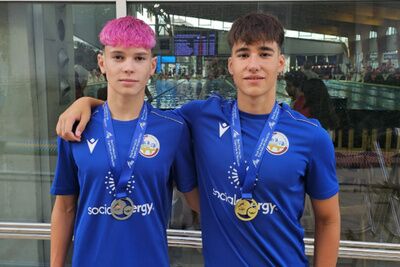 Los nadadores del CNA Social Energy comienzan el Campeonato de España con medallas y récord de Andalucía