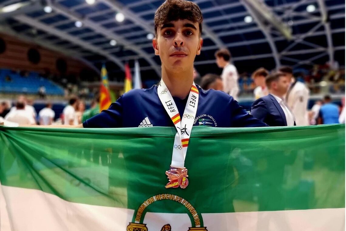 Pablo Luque medalla de bronce en el Campeonato de España sub-21 de taekwondo