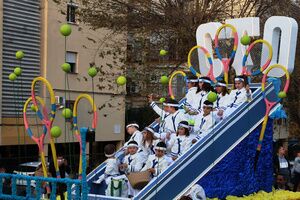 Homenaje de la Cabalgata de Reyes Magos de Alcalá al Club Tenis Oromana