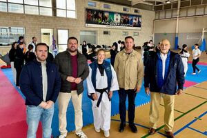 Curso de formación de defensa personal organizado por el Club Taekwondo Shiaolin Osbo-Do-Sport